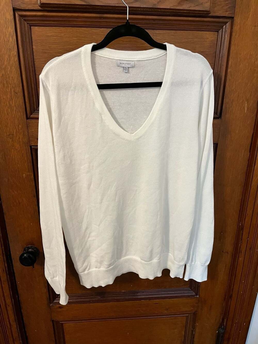 QUALFORT Men's Cotton V-Neck Sweater White 2XL